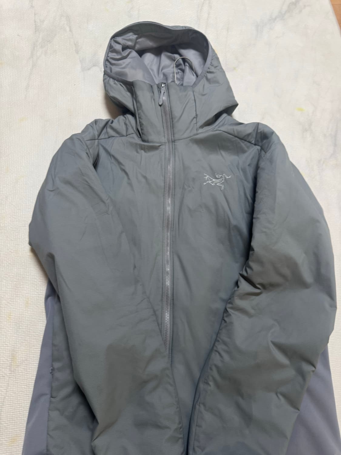 아크테릭스 아톰 후디 보이드 M 이체시 30 상품이미지2