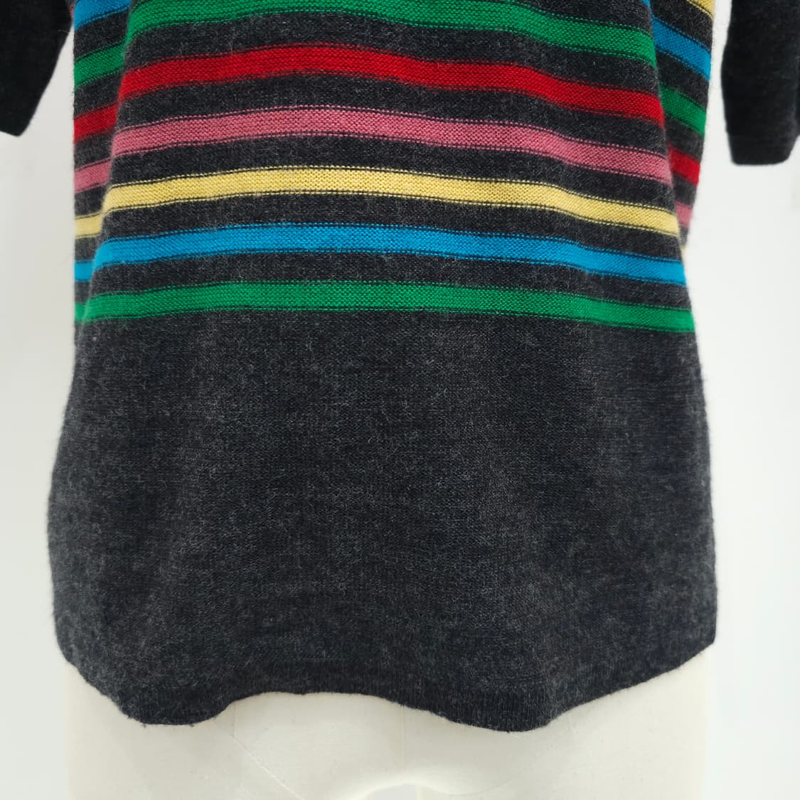 울혼방 멀티스트라이프 겨울 반팔 니트 상품이미지4