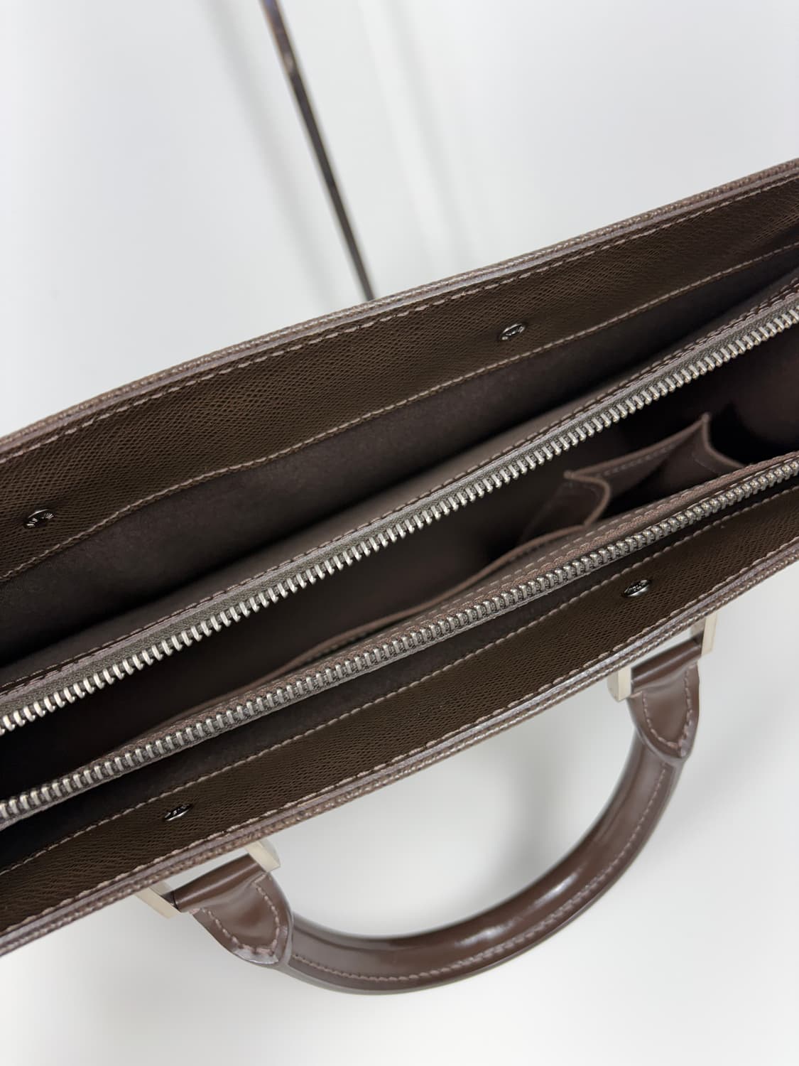 루이비통 M30058 타이가 로잔 브리프케이스 서류가방 상품이미지6