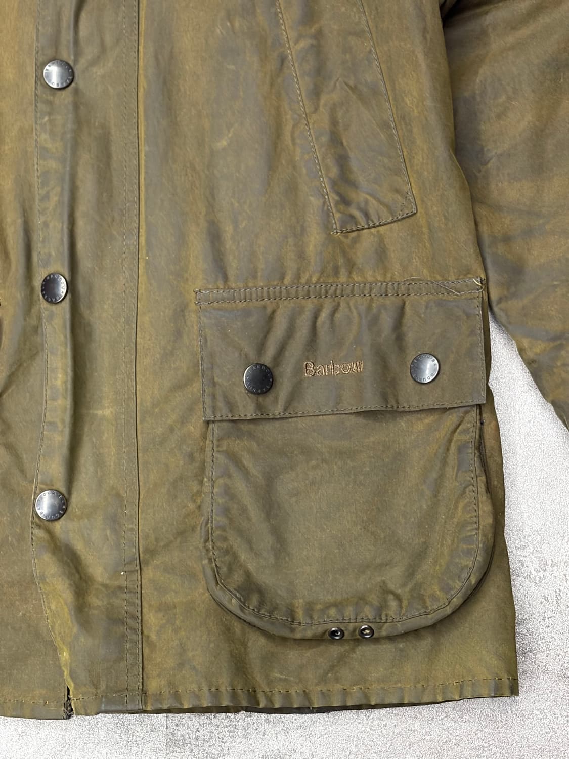 바버 비데일 왁스 자켓 올리브 상품이미지5