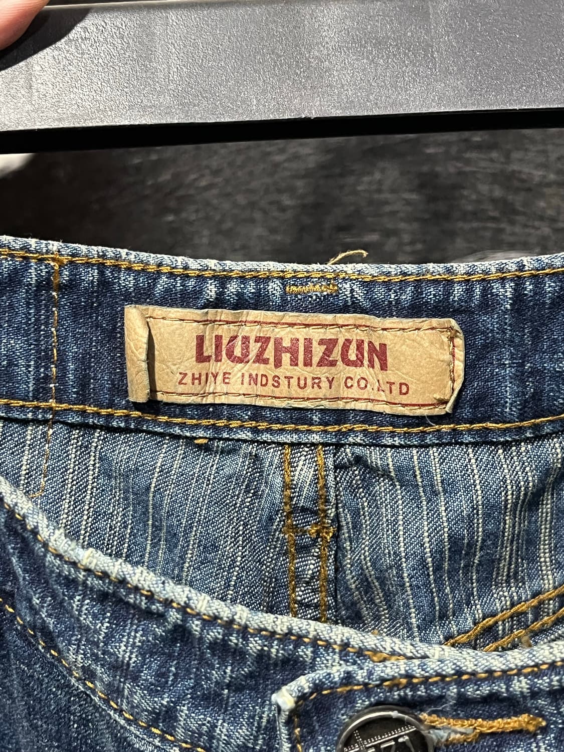 리우지준 ABC 자수 부츠컷 팬츠 상품이미지5