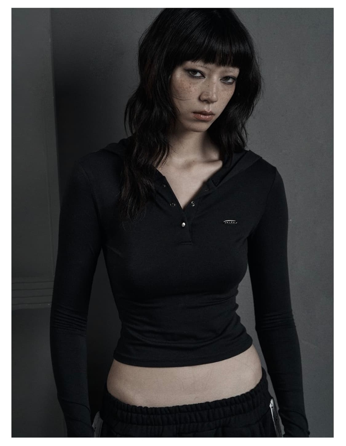 므넴 스냅 워머 후디 블랙 mnem snap warmer hoodie 상품이미지1