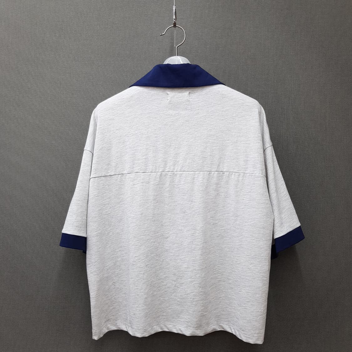 스튜디오톰보이 2023 카라 반팔 크롭 티셔츠  Free사이즈 상품이미지5