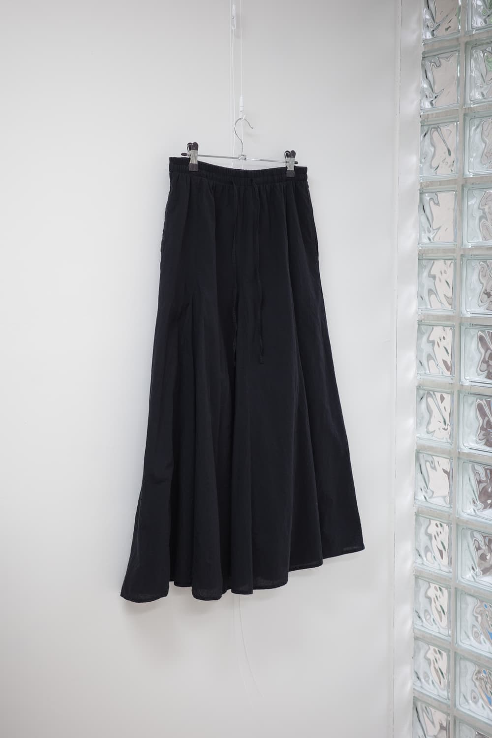 Black A-line skirt 상품이미지3