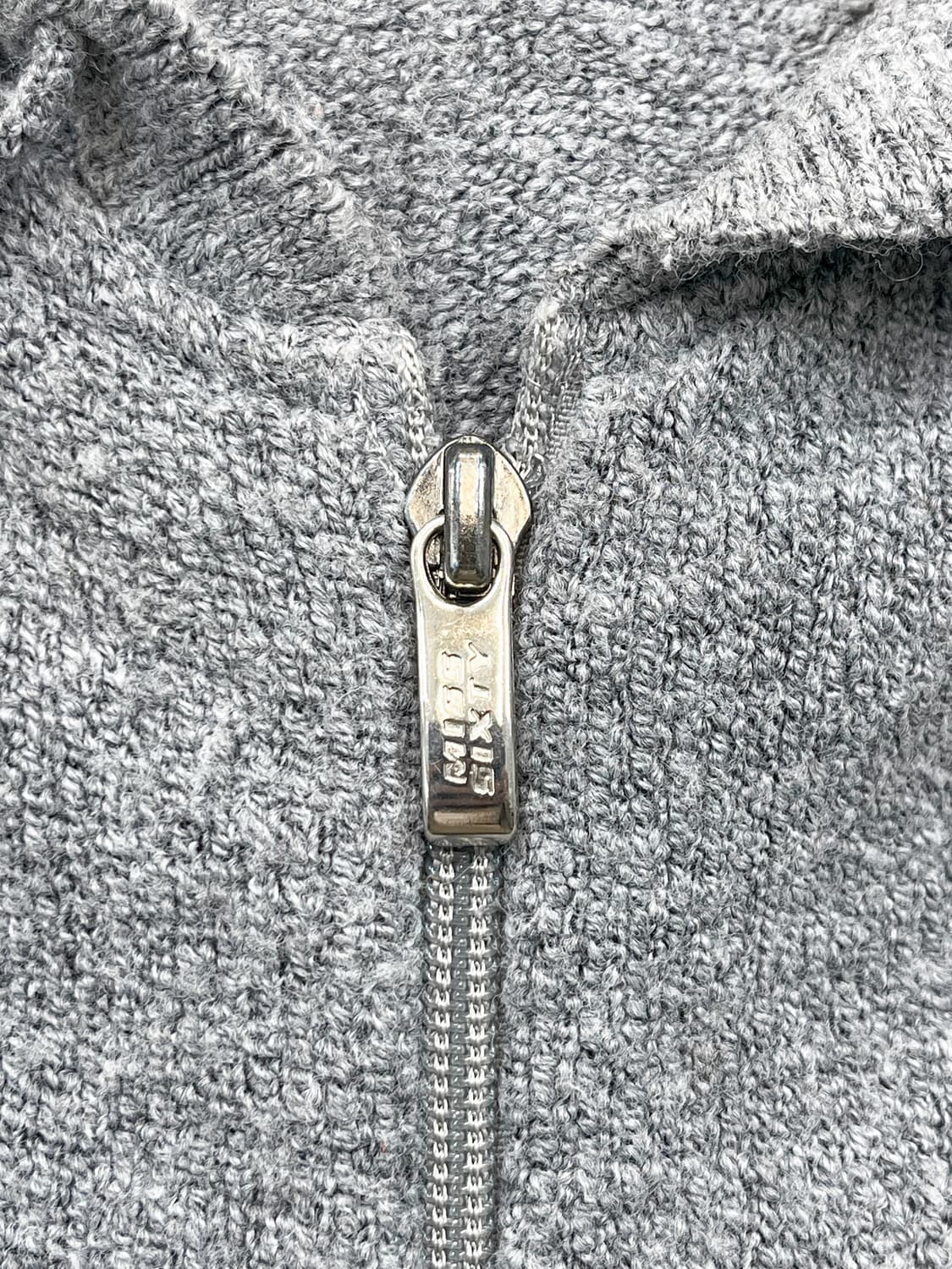 미스 식스티 아크릴 후드집업 상품이미지5