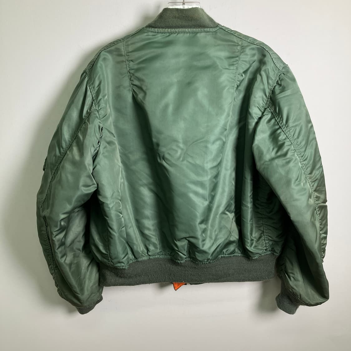 80's 알파인더스트리 카키 ma-1 항공점퍼  상품이미지5