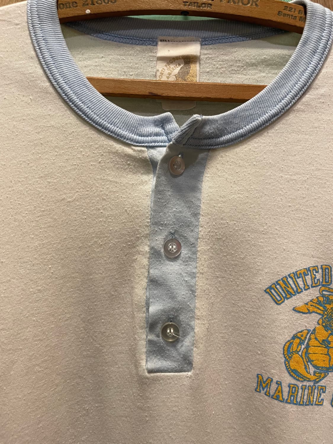 1980’s Vintage Henley Raglan Tee ​ 상품이미지3