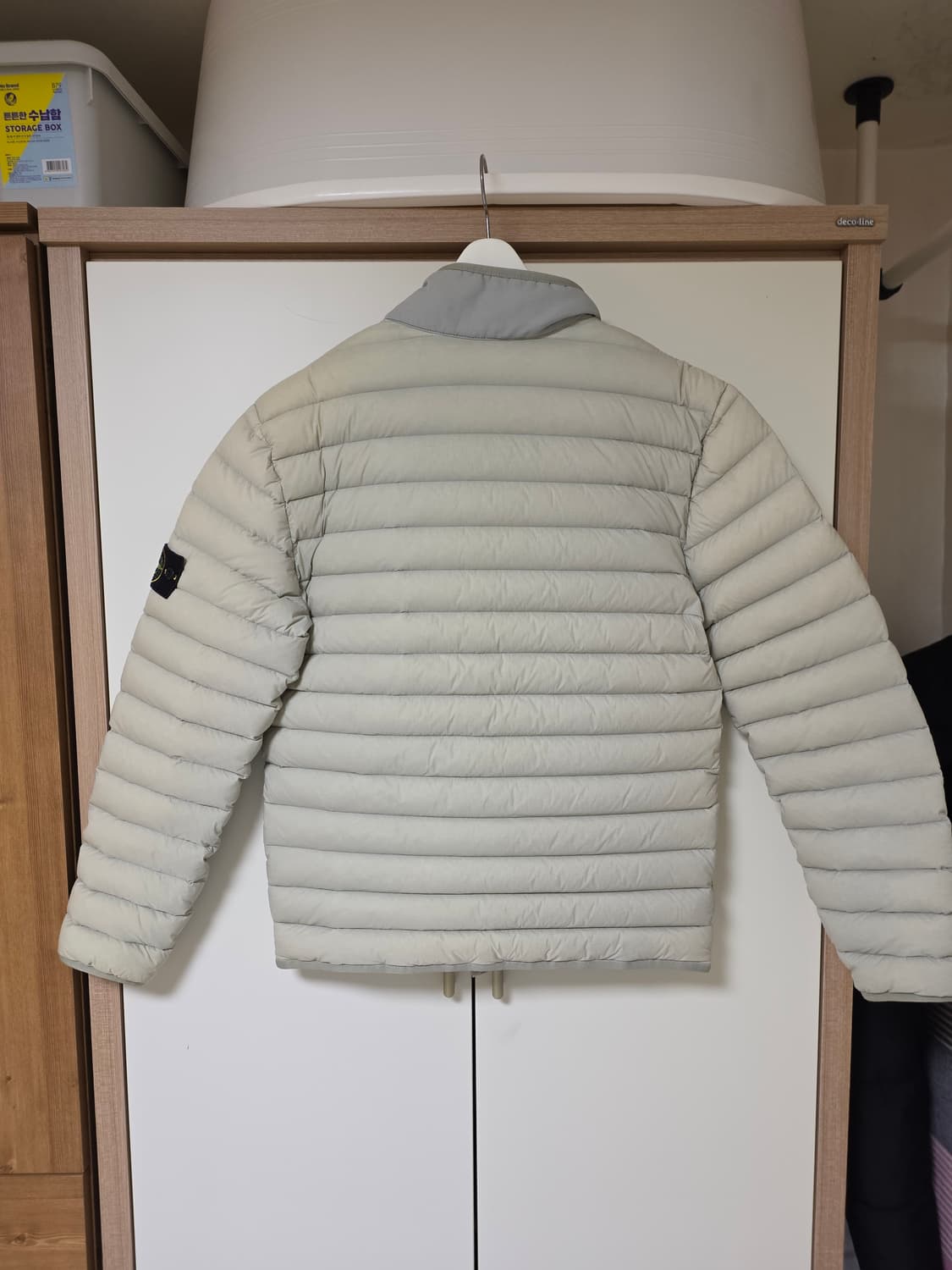 스톤아일랜드 룸우븐 논 후드 경량패딩 상품이미지3