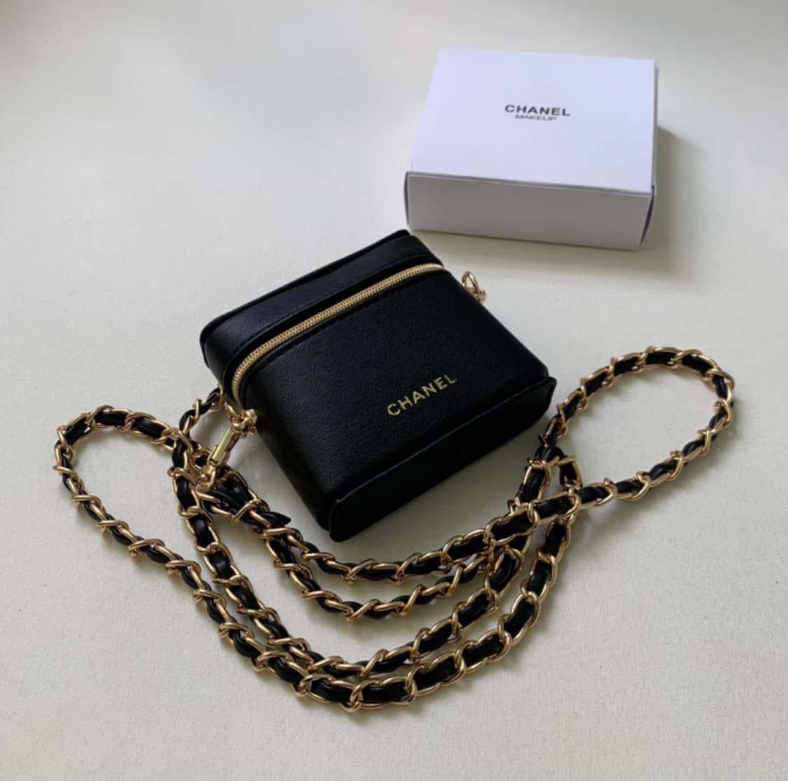 샤넬 뷰티 립스틱 파우치 미니백 상품이미지1