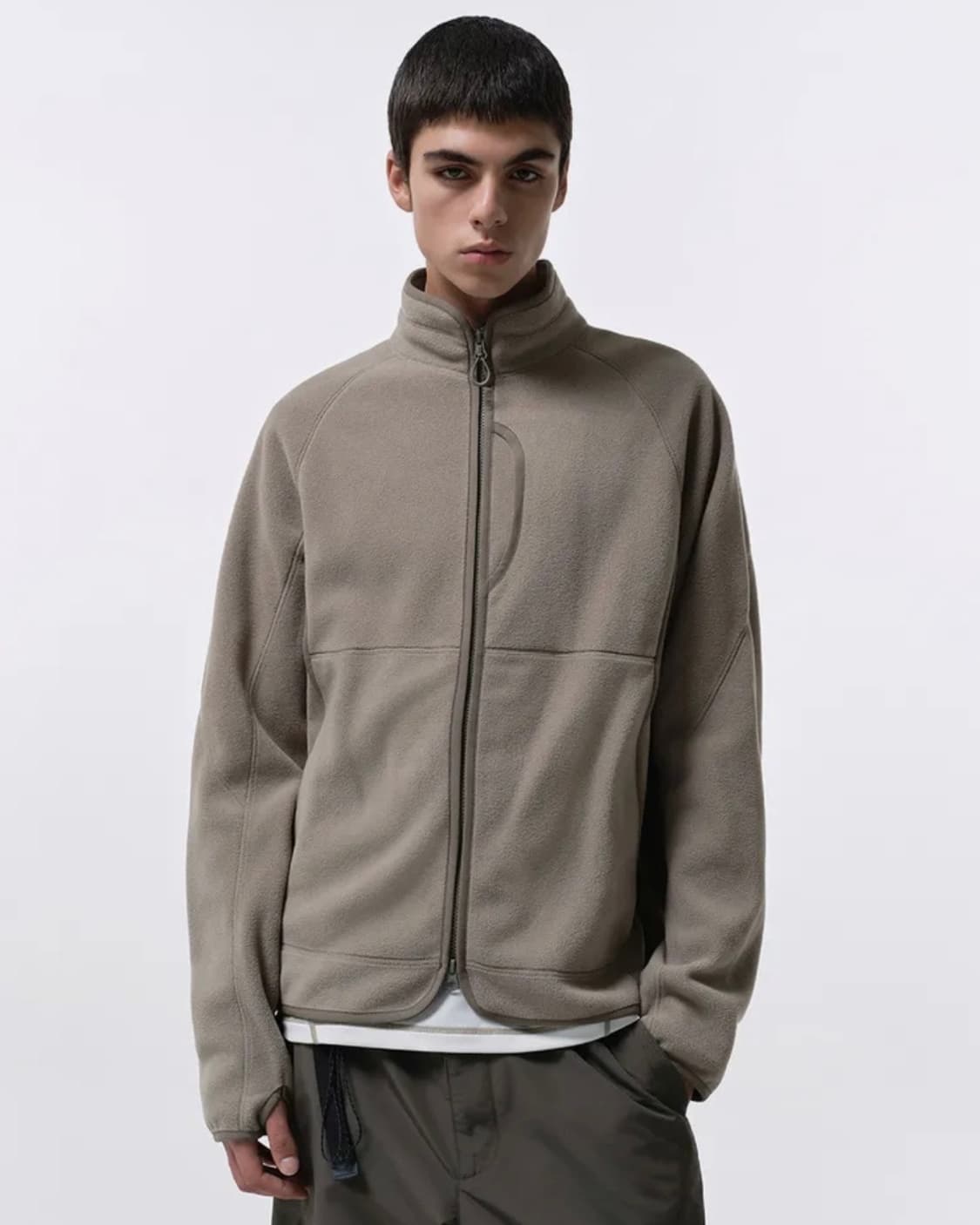 무탠다드/ 시티 레저 플리스 하이넥 자켓 머드베이지/ L 상품이미지1