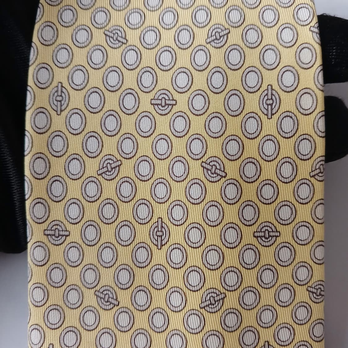 에르메스 실크 옐로우 서클 패턴 넥타이 9.6cm B등급 A19136
 상품이미지5