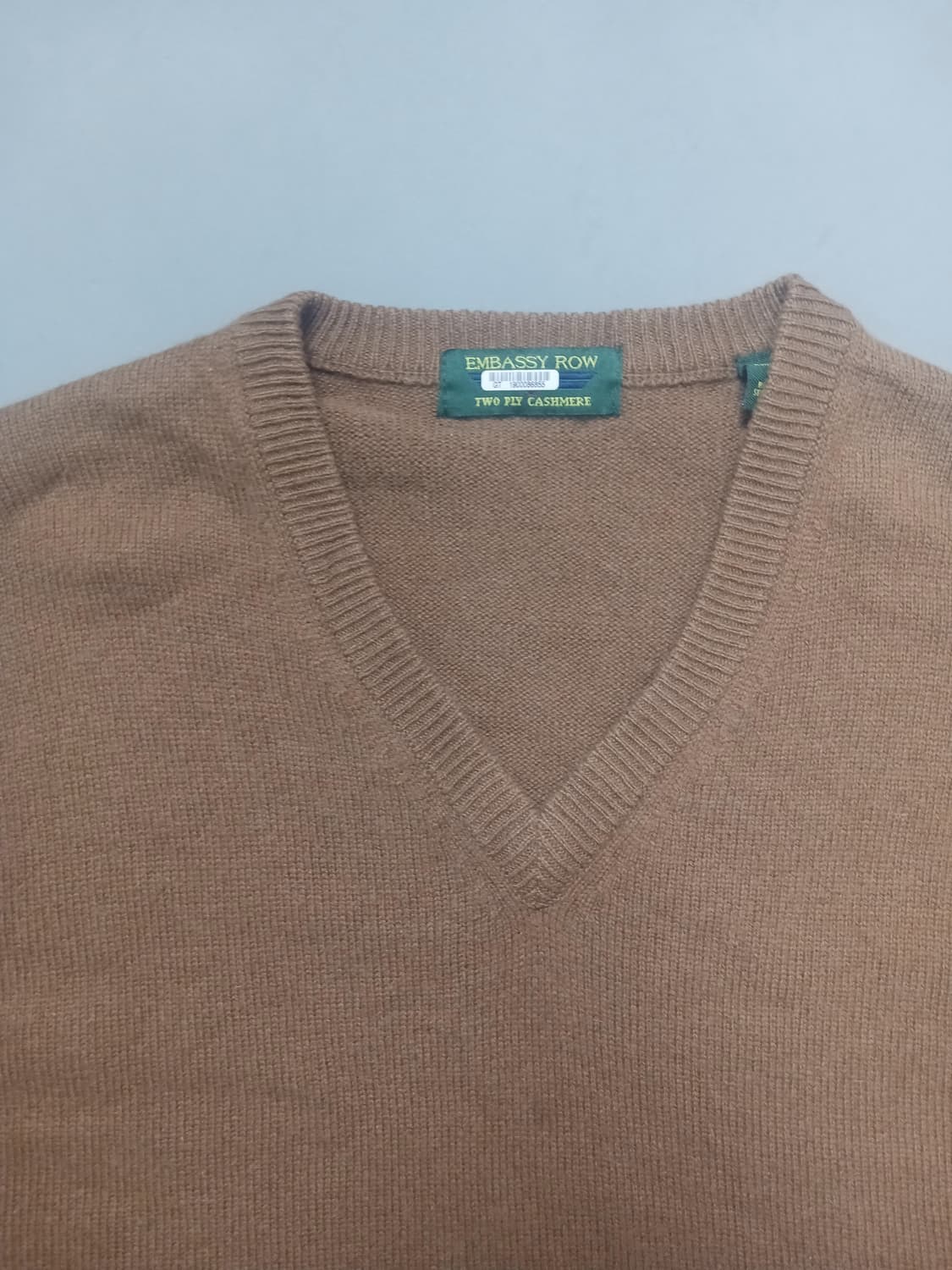 [M] 엠버시로우 캐시미어 브이넥 니트 브라운 상품이미지2