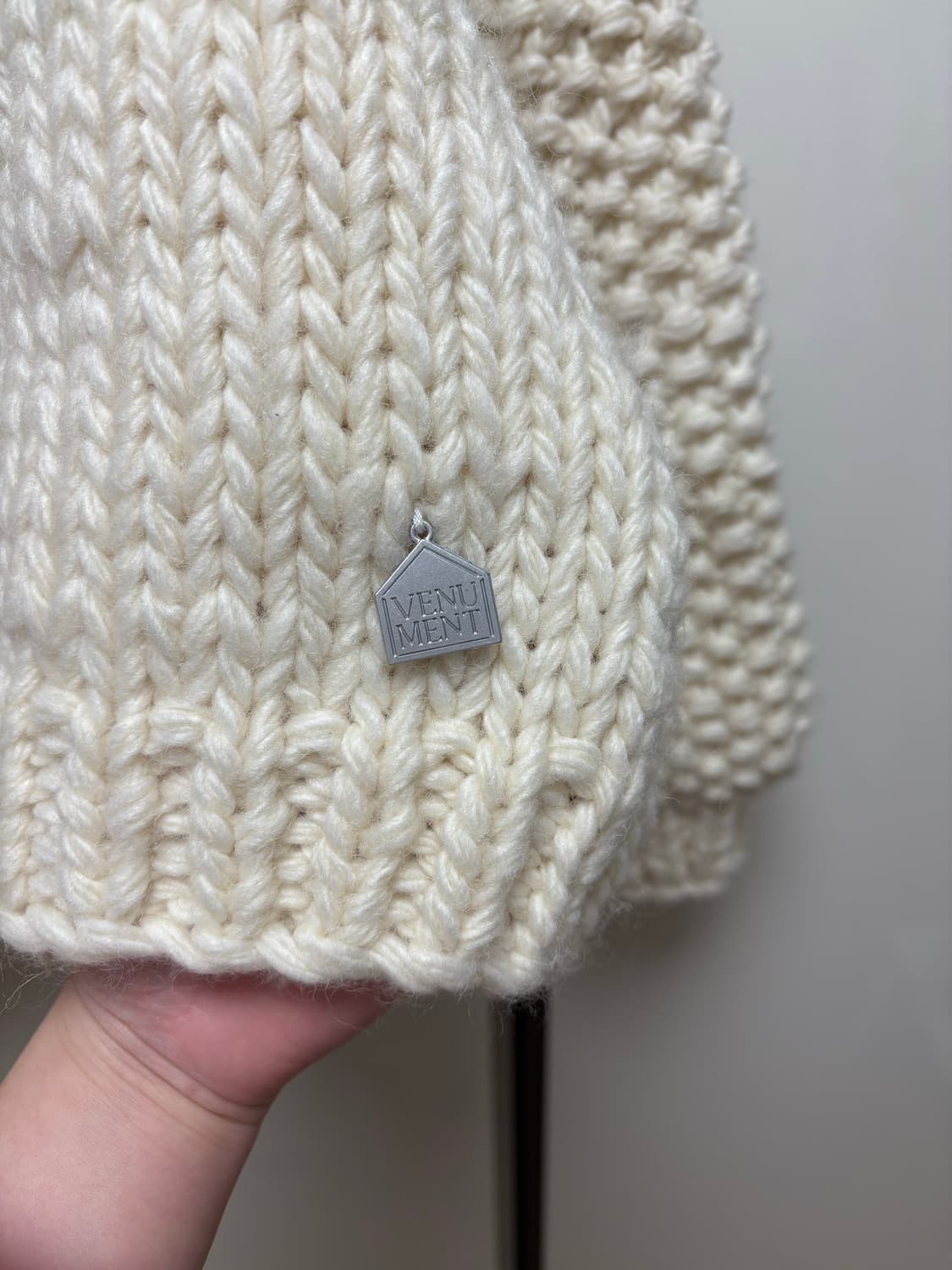 베뉴먼트 스웨터 상품이미지6