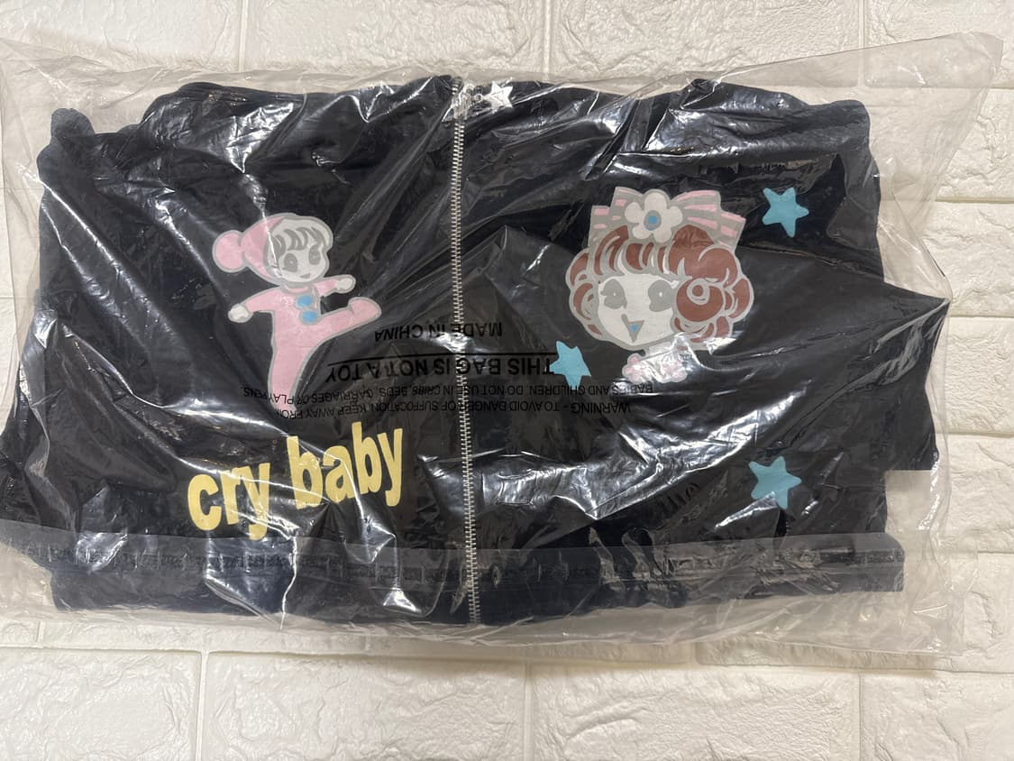 애슐리윌리엄스 cry baby 후드집업 상품이미지1