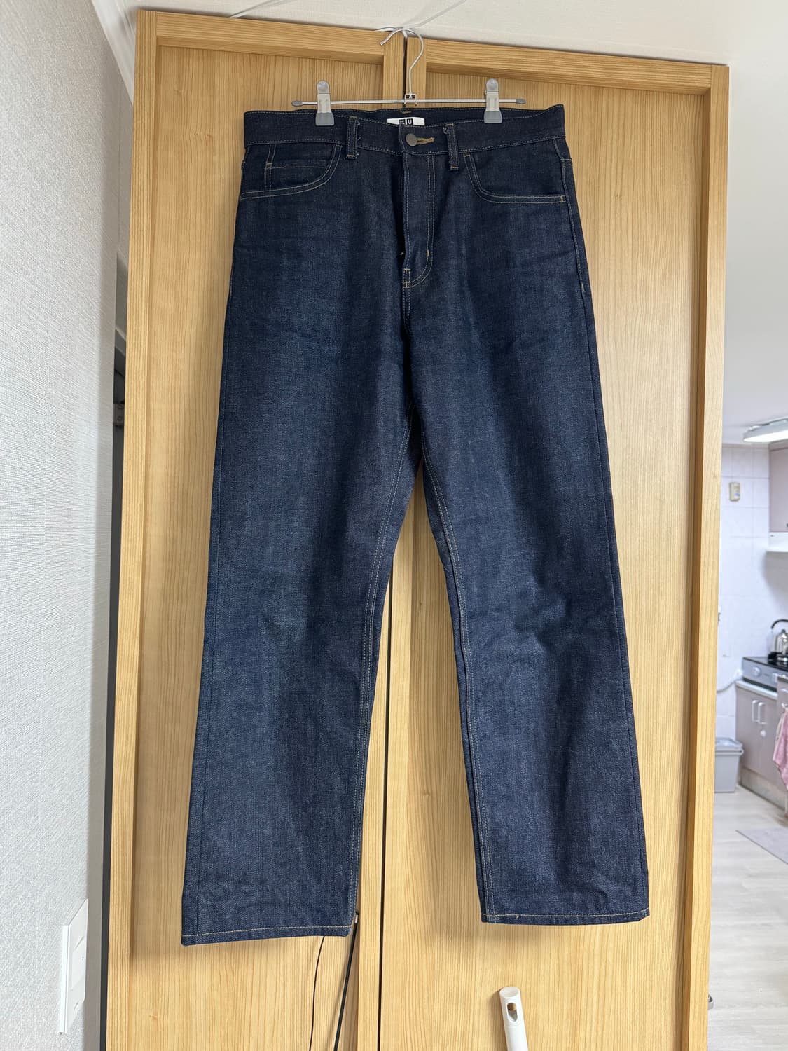 22년도 유니클로 진청 스트레이트핏 청바지 상품이미지1