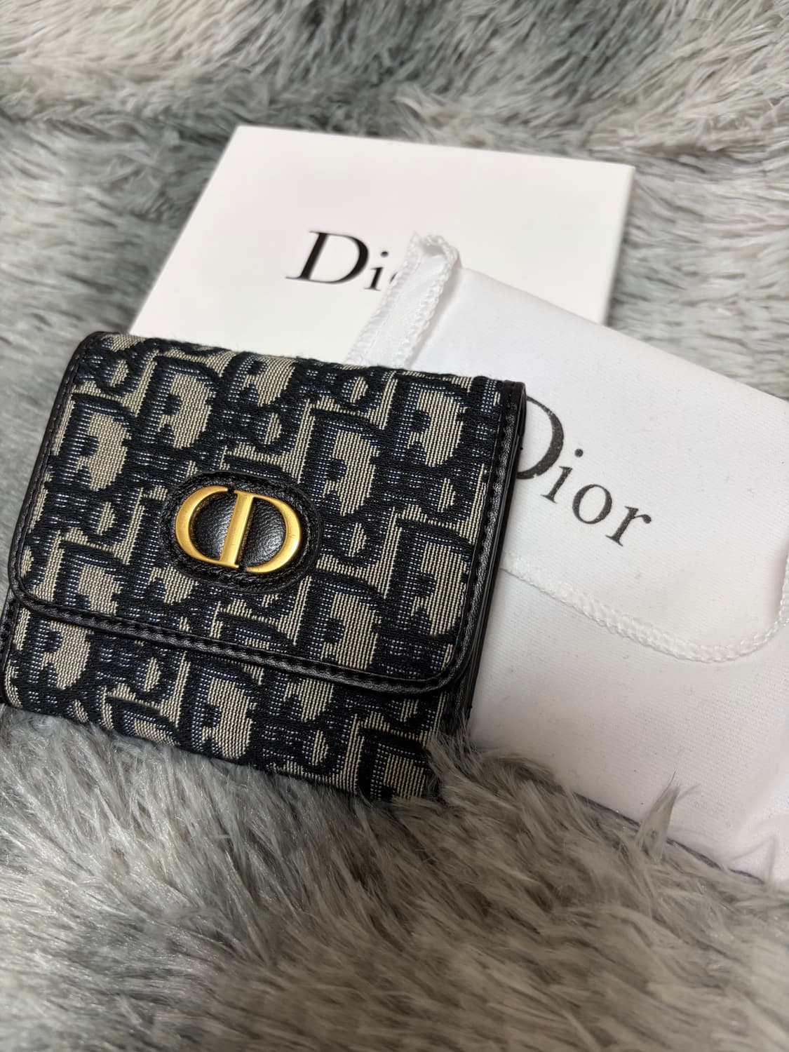 (새상품급) 디올 오블리크 몽테인30 지갑 반지갑 상품이미지1
