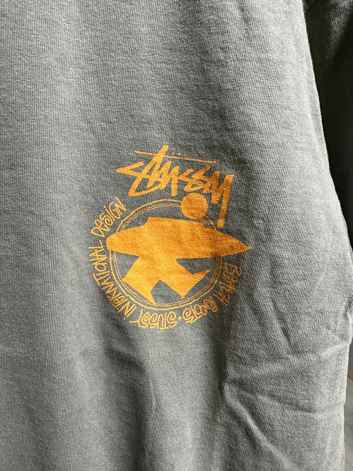 [M] 스투시 비치 루트 티셔츠 그레이 상품이미지3