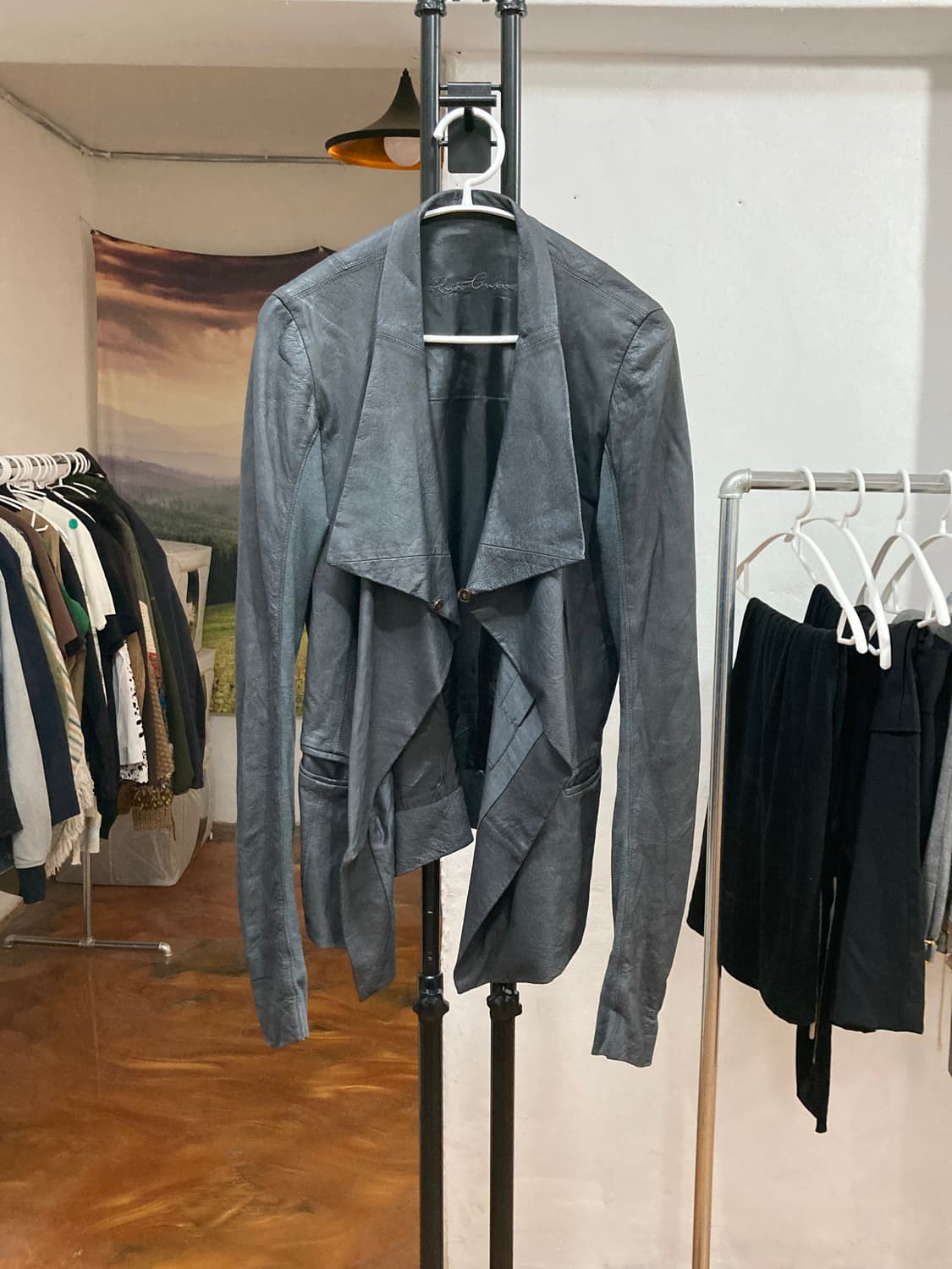 릭오웬스 레더 드레이프 자켓 상품이미지5