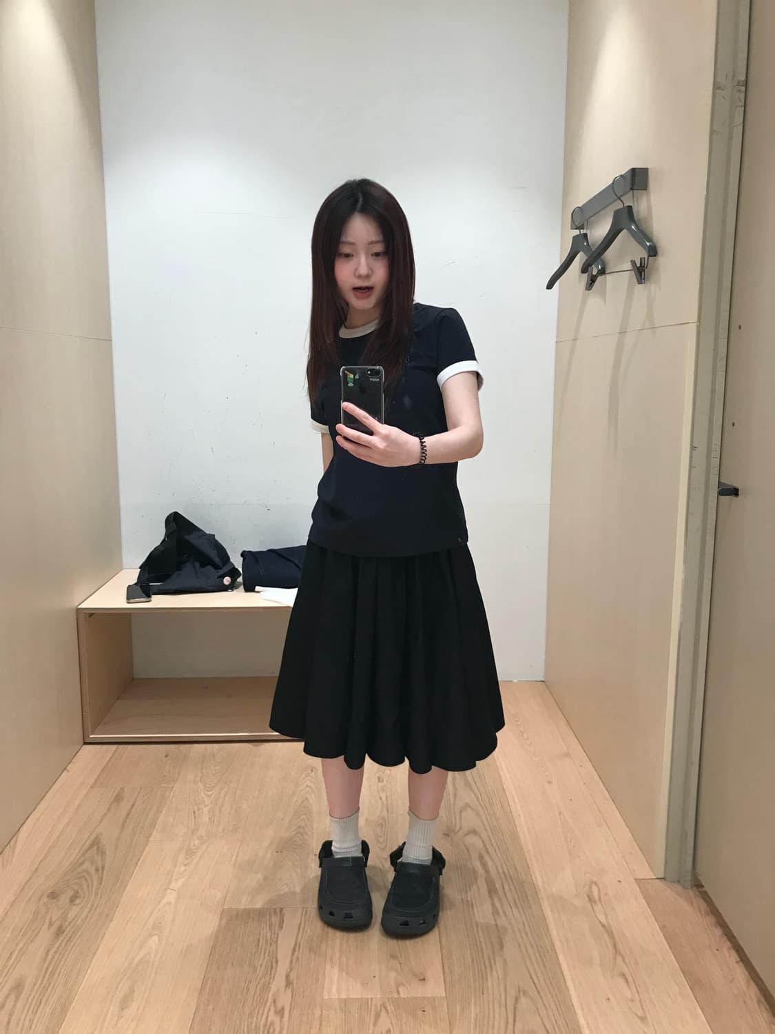 코스 핀턱 미디스커트  상품이미지1