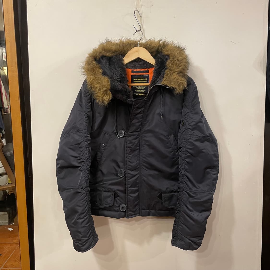 알파인더스트리 리메이크 크롭봄버 M 상품이미지4