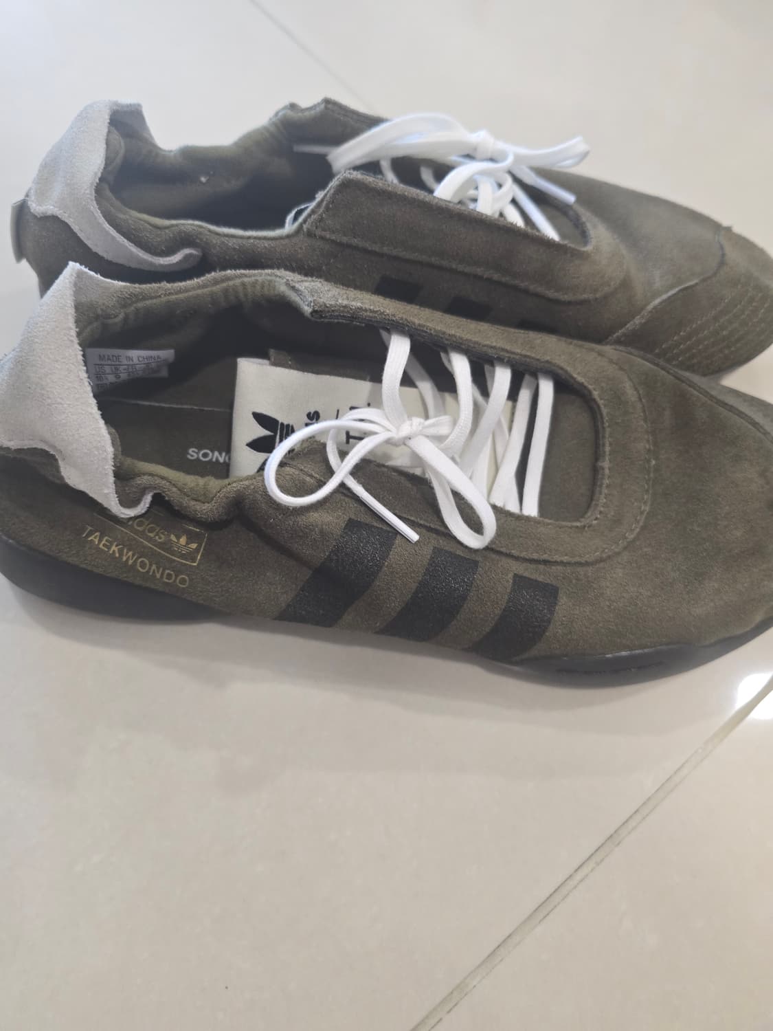 아디다스 송포더뮤트 태권도 us9 상품이미지3