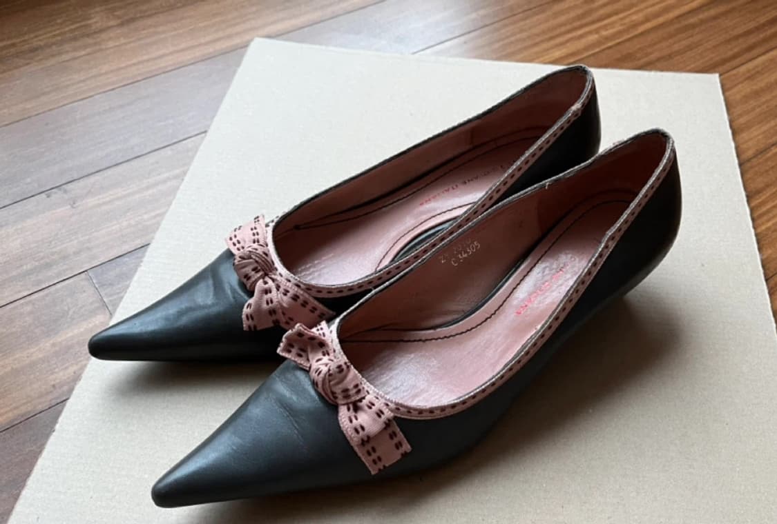 Vane Italiana 레더 펌프스 힐 상품이미지6