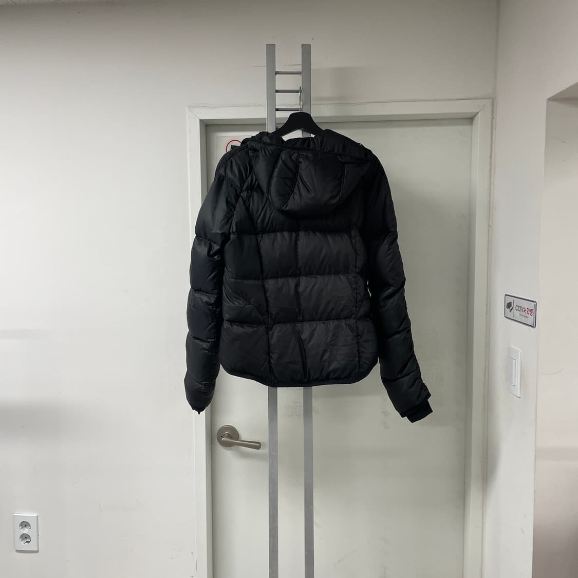 랄프로렌 블랙라벨 블랙 패딩 M(W) 상품이미지5