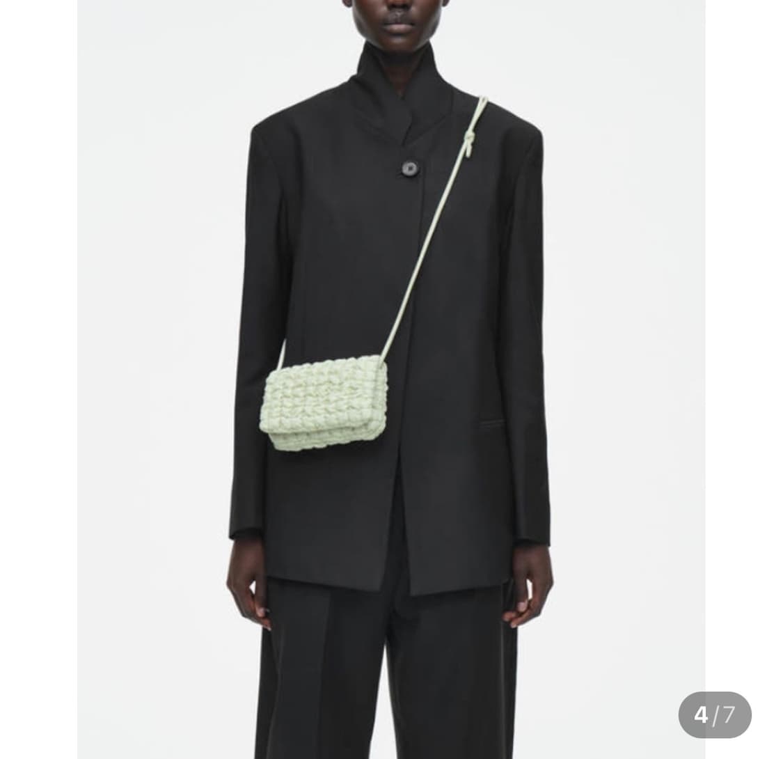 코스 미니 퀄팅 크로스백 민트 상품이미지1