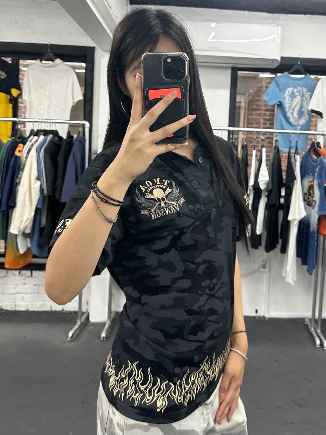 밴슨 레더 TFOA 카모 헨리넥 티셔츠 상품이미지2
