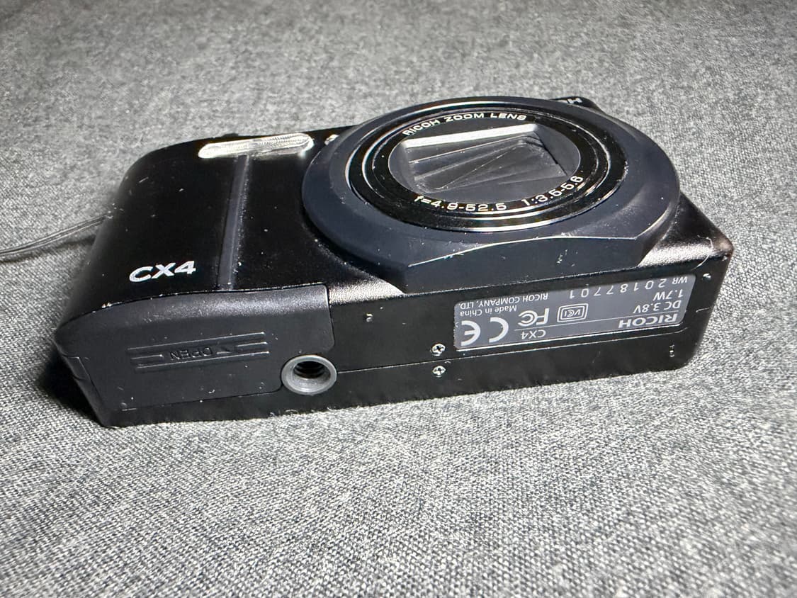 소프트포커스(작례👌🏻) RICOH CX4 BK 상품이미지2