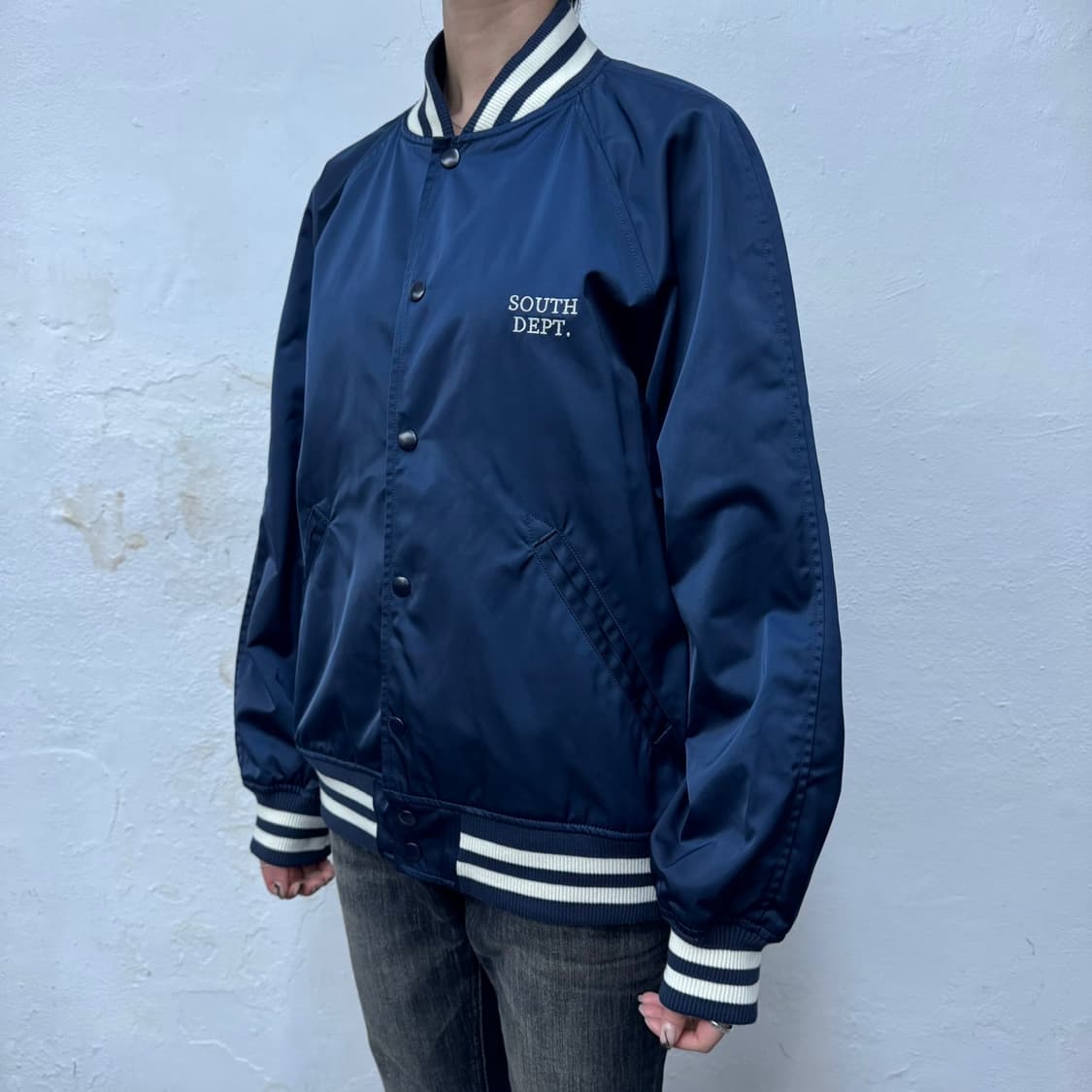 INHERIT 블루컬러 스펠링 자수로고 폴리에스터 스타디움 자켓 상품이미지1