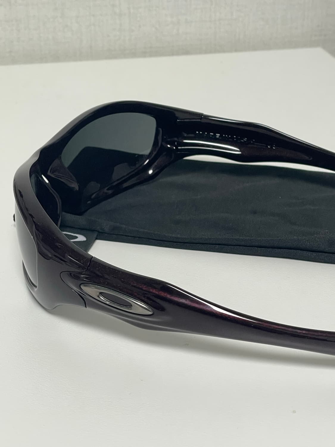 오클리 몬스터독 신더레드 상품이미지3