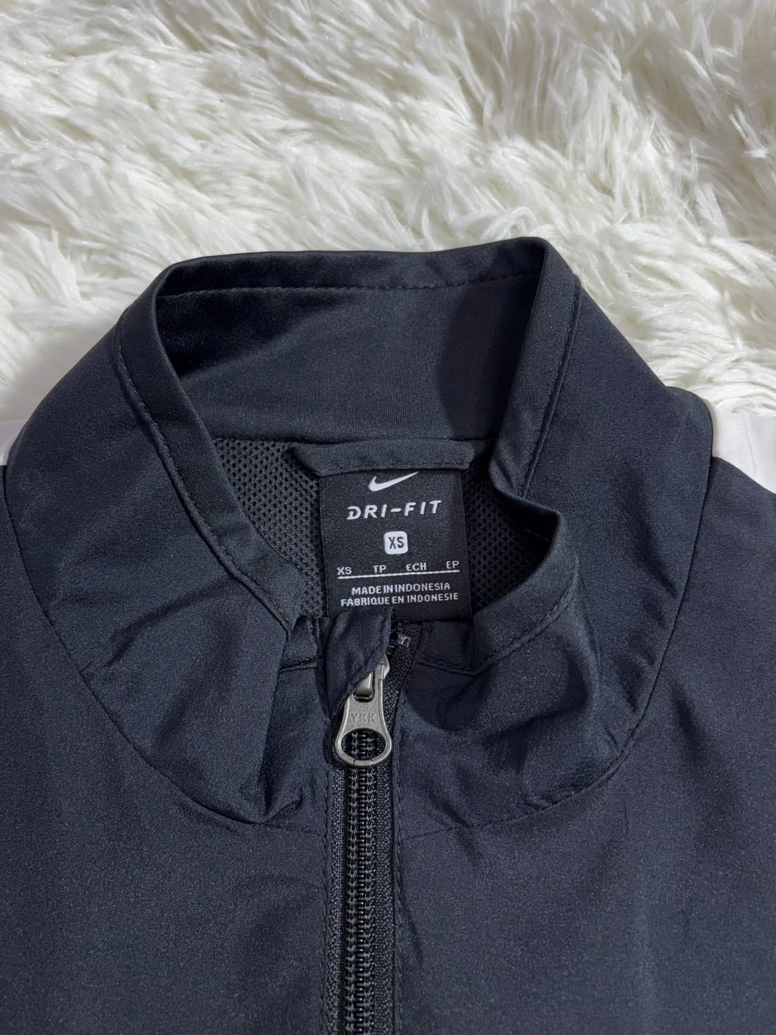 나이키 블랙 스우시 바람막이  상품이미지6