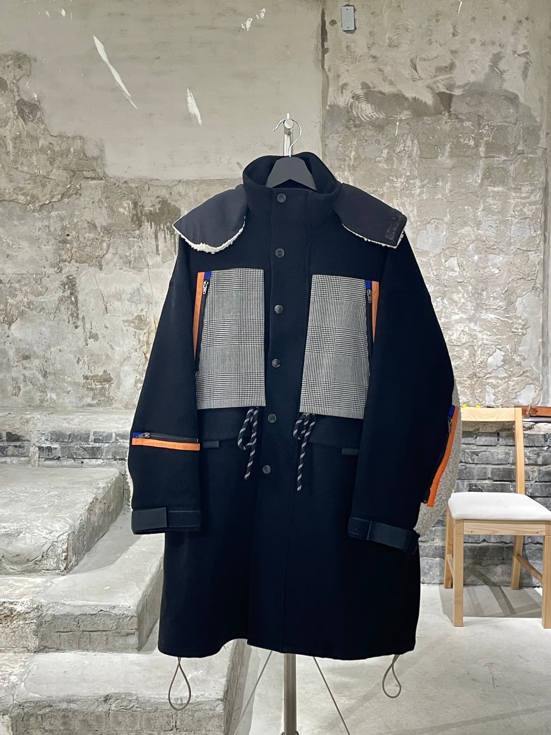 소이 스튜디오 블랙 익스클루시브 울 가이드 파카 상품이미지1