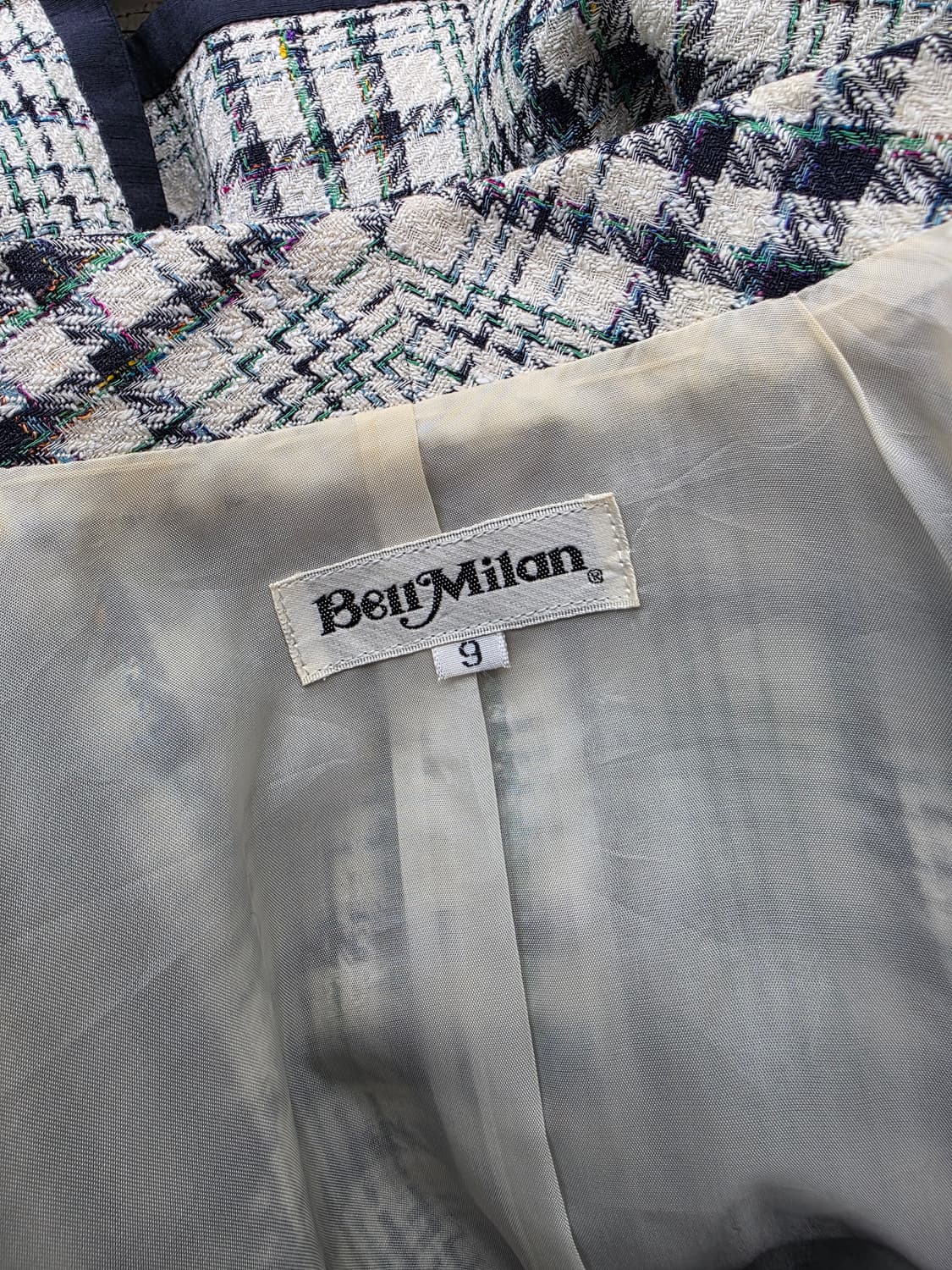 스위스 WEISBROD-ZURRER 트위드 자켓 / 금장 버튼 클래식 라 상품이미지9