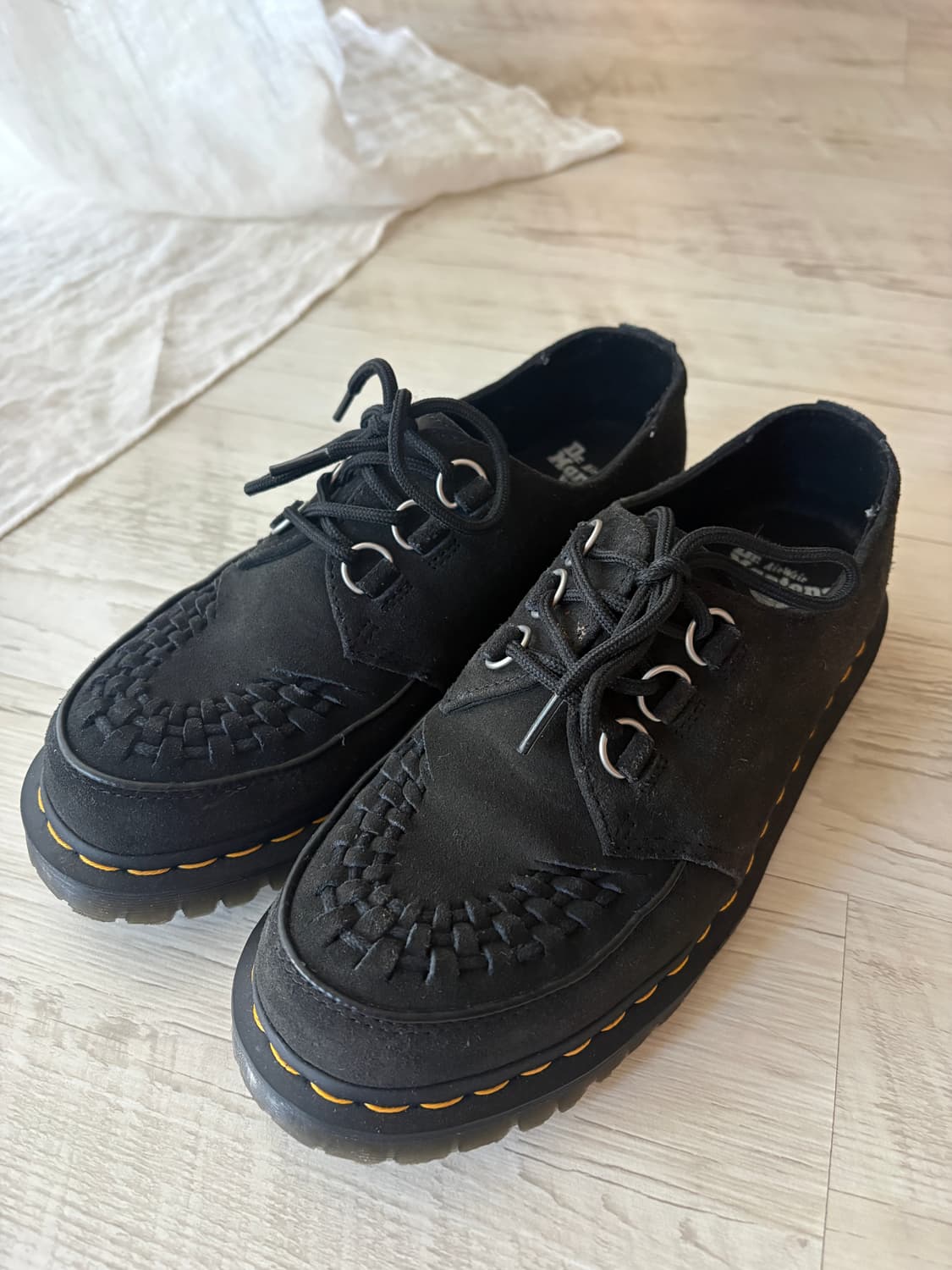 닥터마틴 램지 스웨이드 uk8 (270) 팝니다 상품이미지1