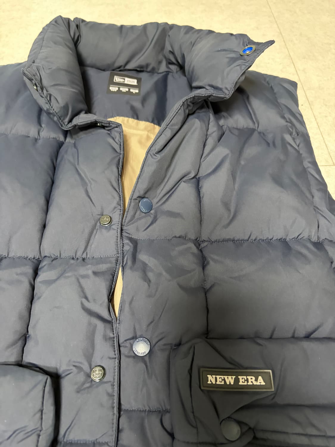 뉴에라 패딩 베스트 상품이미지3