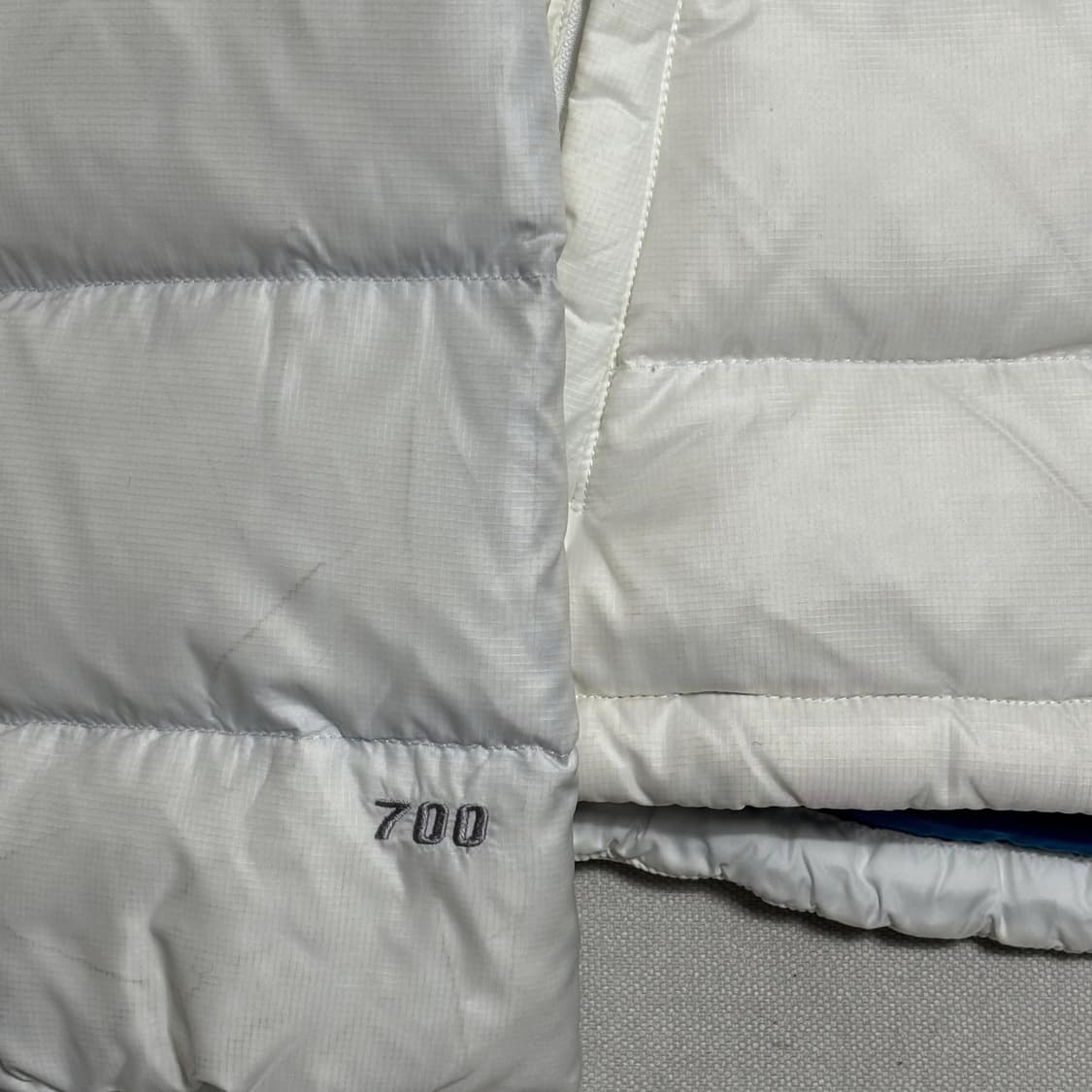 노스페이스 700 필 다운 화이트푸퍼패딩 상품이미지7
