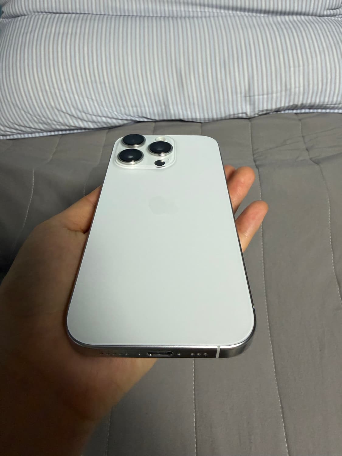 아이폰16pro 216GB 화이트 상태최상 상품이미지10