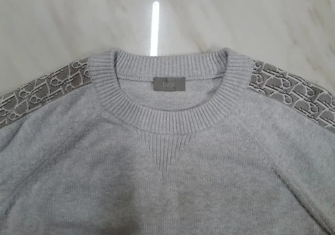 [국내매장판] 디올 오블리크 인서트 니트 L 사이즈  상품이미지4
