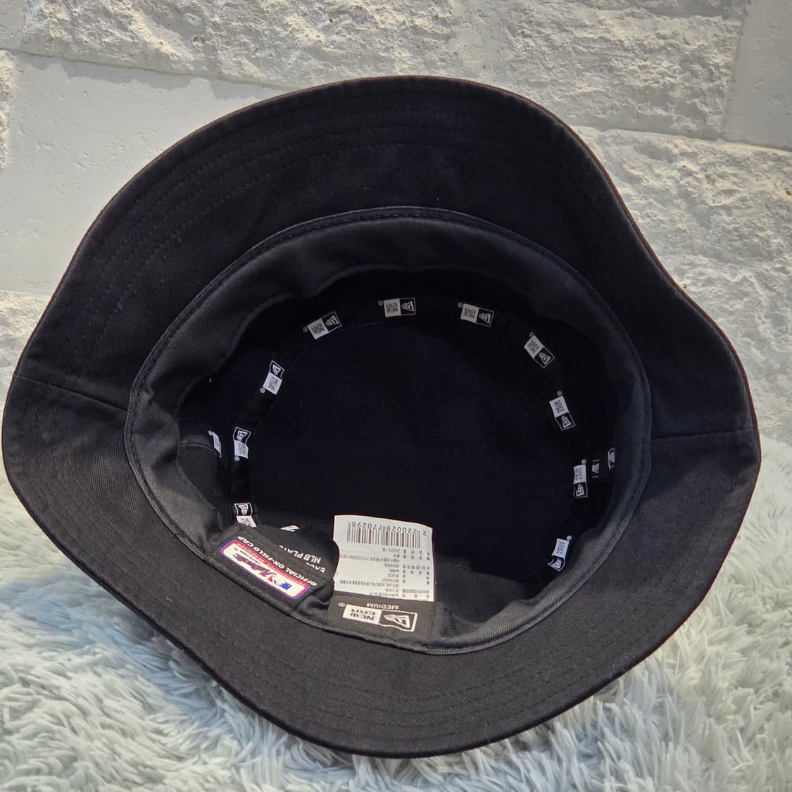 p9-5:뉴에라 MLB 어센틱 블랙 버킷햇(57-58cm) 상품이미지6