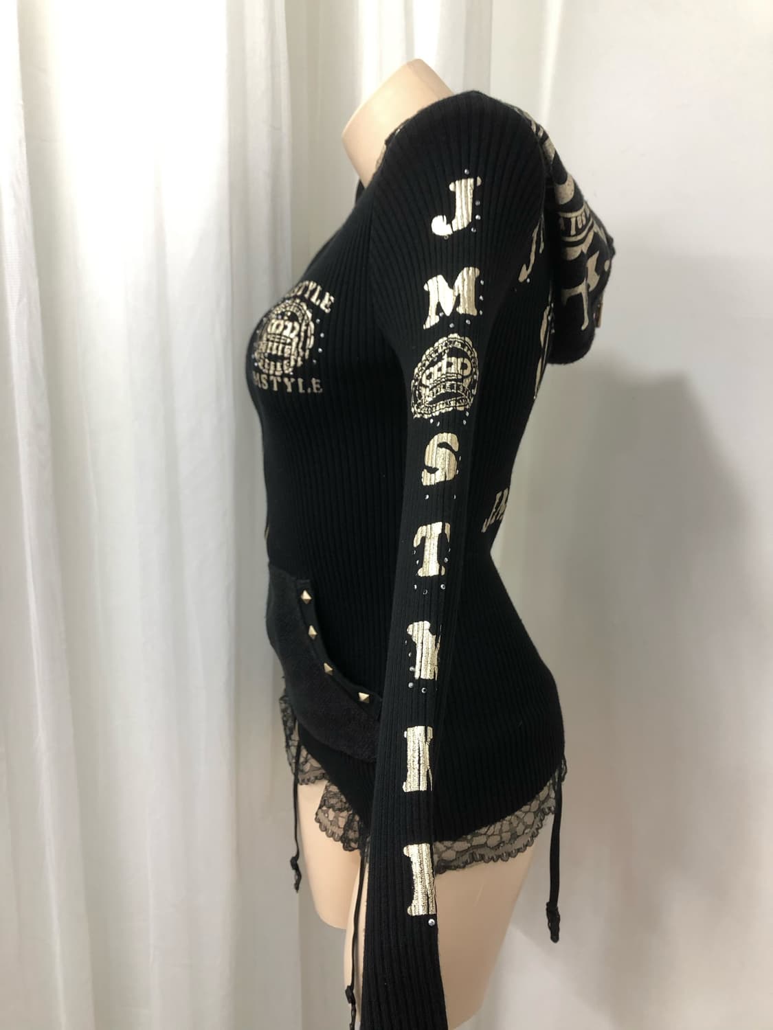 JM style gold logo stud punk hood zip up 상품이미지5