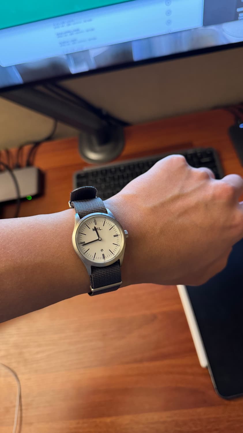 MHL 시계 나토밴드 마가렛 호웰 상품이미지1