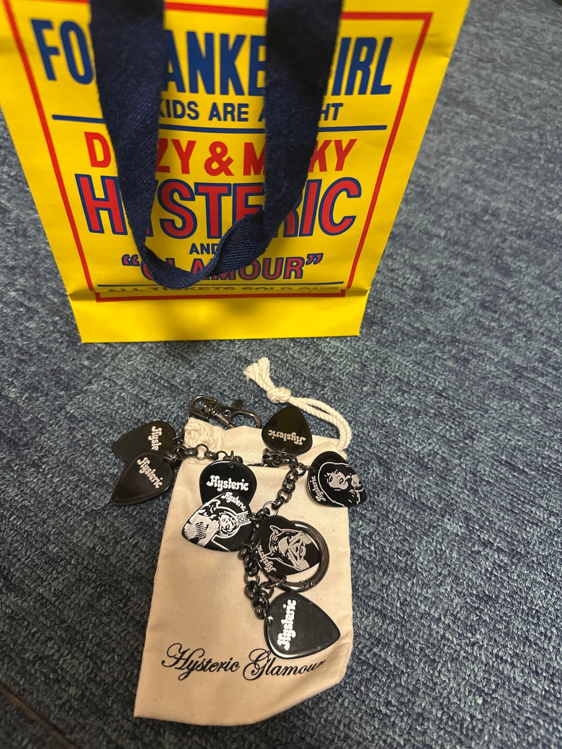 히스테릭 글래머 아크릴 키링 상품이미지1