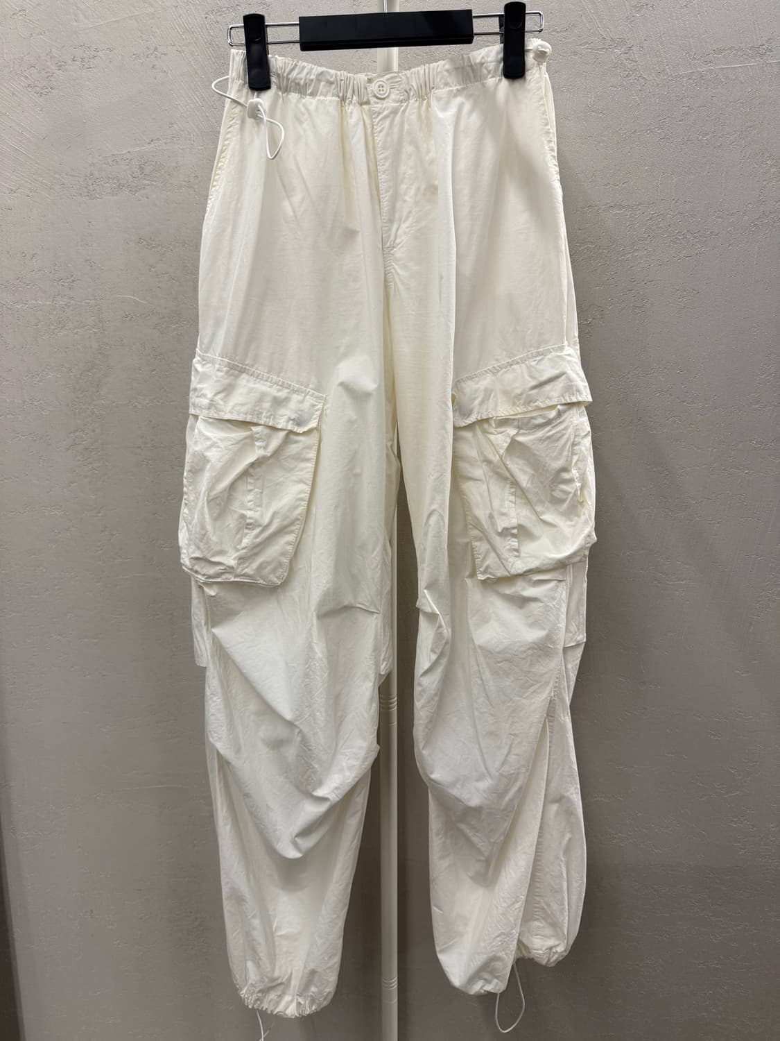 as if calie 에즈이프캘리 파라슈트 카고 팬츠 화이트 free 상품이미지2