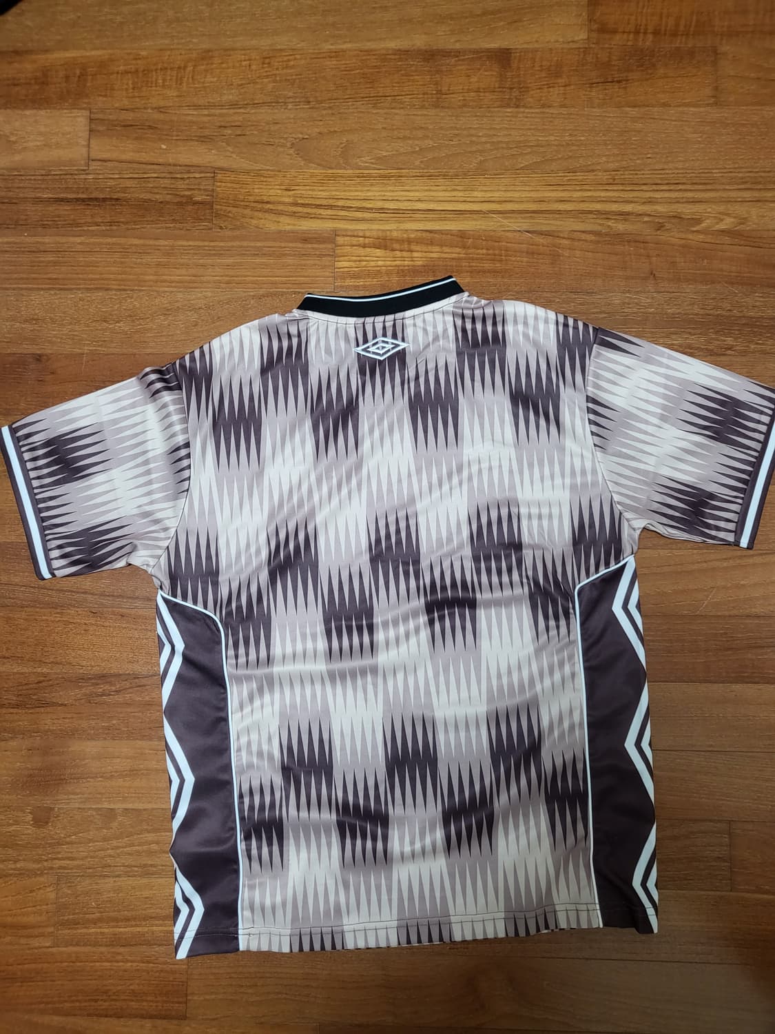 엄브로 x 버터굿즈 Butter goods 반팔 옵티컬 져지 저지 L 상품이미지8