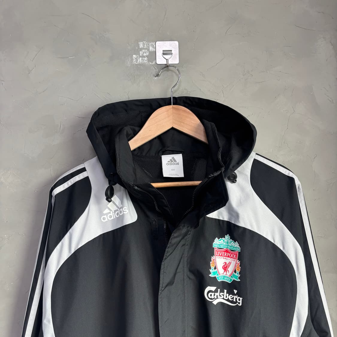 아디다스 리버풀 바람막이 상품이미지2
