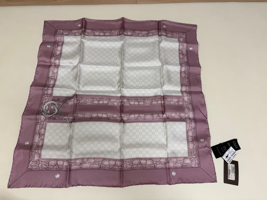 구찌 실크 스카프 핑크 새상품 상품이미지1