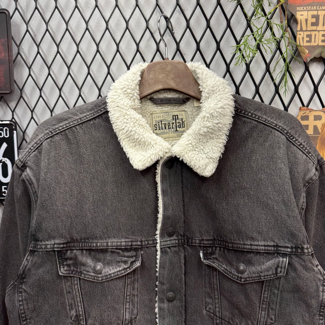 리바이스 타입 3 실버탭 쉐르파 흑청 데님 트러커 자켓 상품이미지3