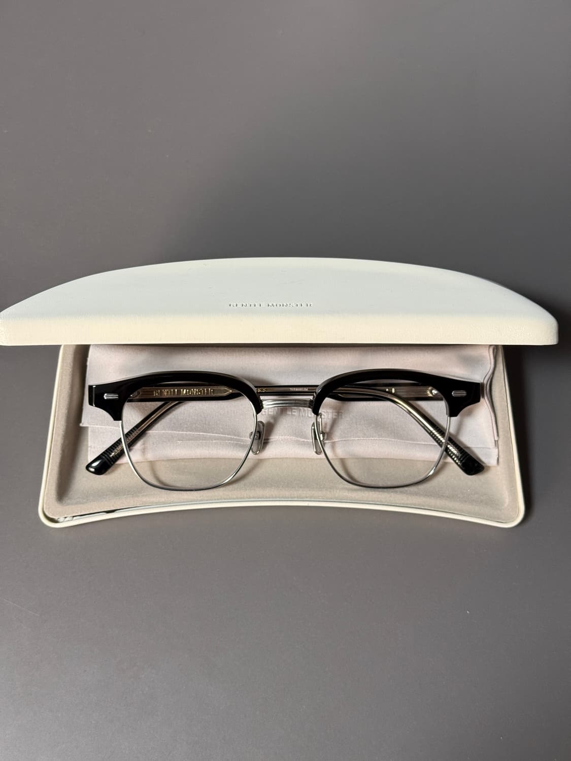 젠틀몬스터 roke 로크01 상품이미지2